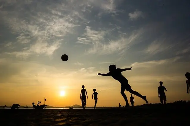 10 Creative Ways to Enhance Family Leisure Time Together