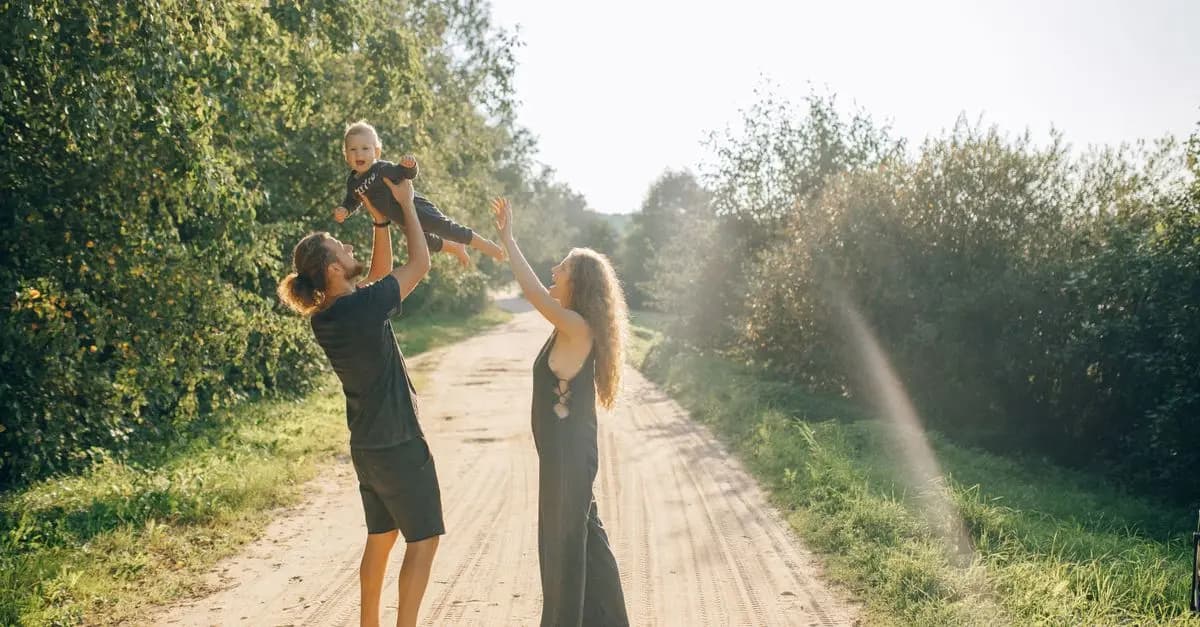 Tout savoir sur le geocaching : aventure en famille