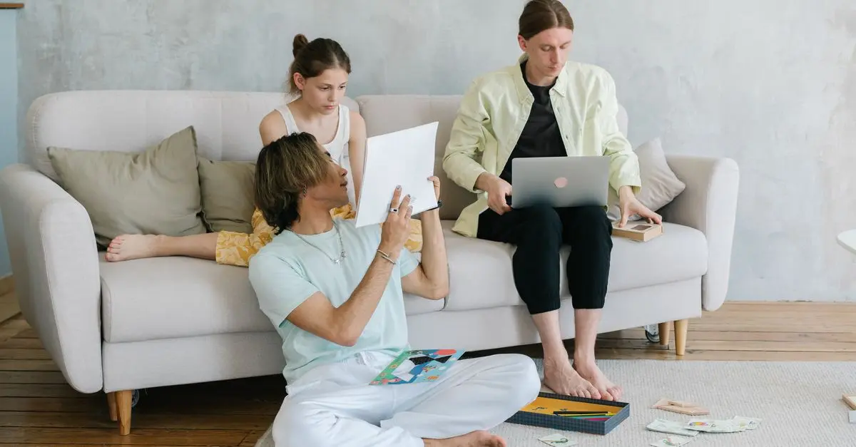 10 Creative Indoor Activities for Quality Family Time