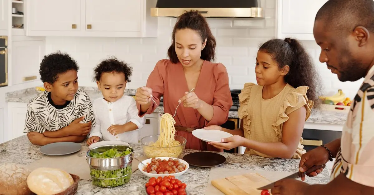 10 Creative Indoor Activities for Family Bonding