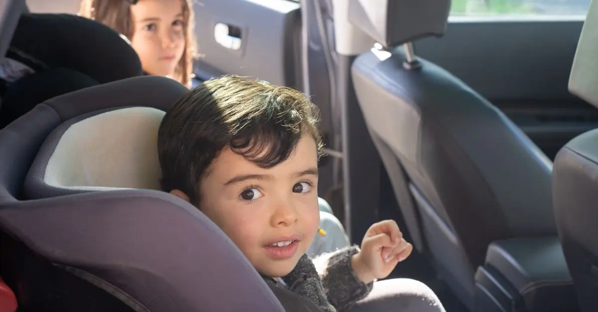Comment préparer un road trip mémorable en famille