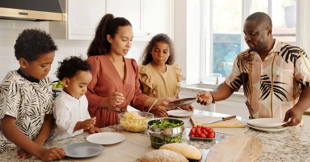 10 Creative Cooking Activities for Family Bonding
