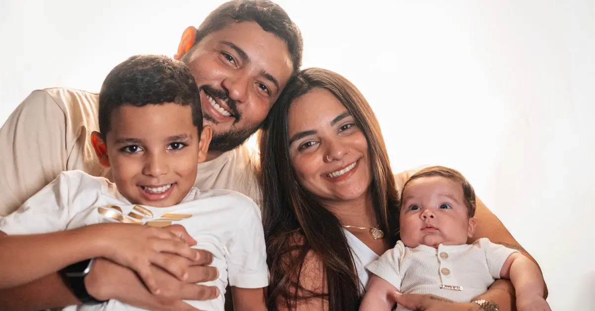 10 Indoor Activities to Boost Family Bonding