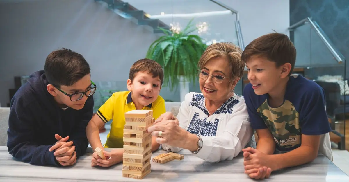 Les Meilleurs Jeux de Société à Essayer en Famille