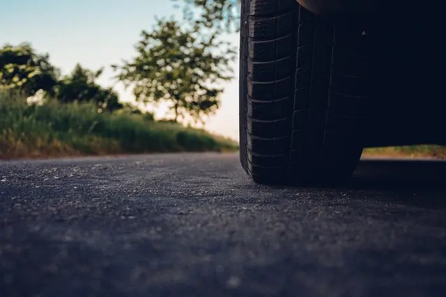 10 Astuces pour Organiser un Road Trip Familial Réussi