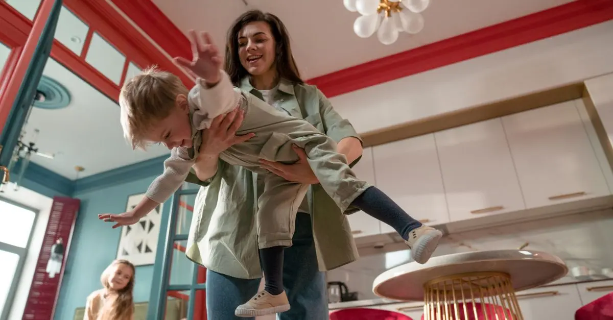 10 Creative Indoor Activities for Family Fun