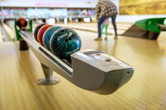 Top 10 Indoor Activities for Family Bonding