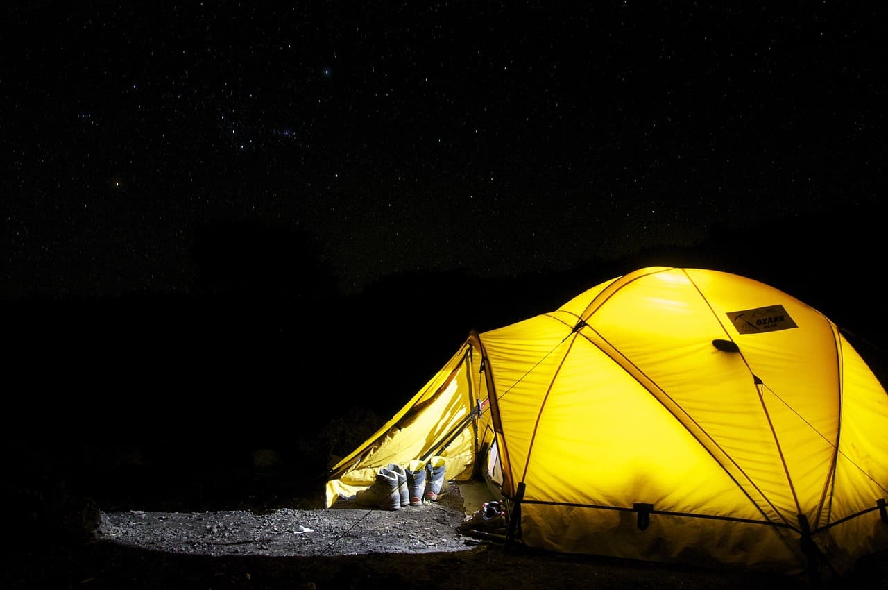 How to Plan a Family Camping Trip: Essential Tips
