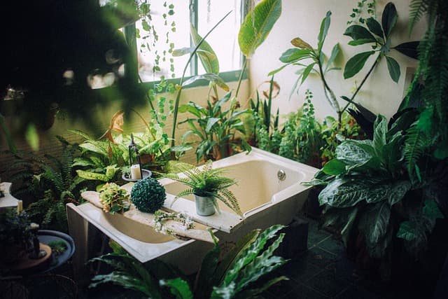 10 Creative Indoor Activities for Quality Family Bonding